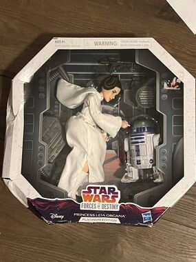 Princess Leia Organa Platinum Edition Figure New